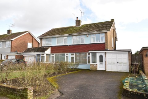 View Full Details for Robins Avenue, Lenham, Kent
