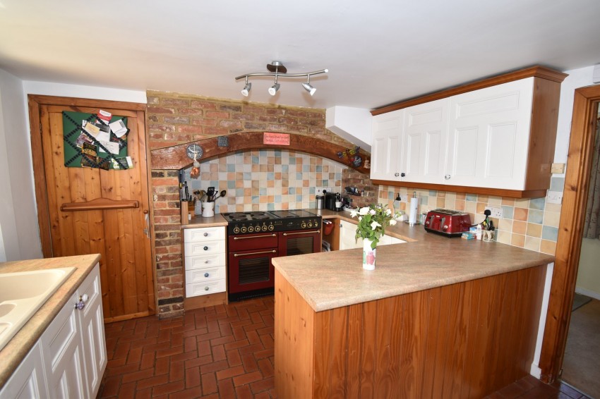 Images for Headcorn Road, Sandway, Kent