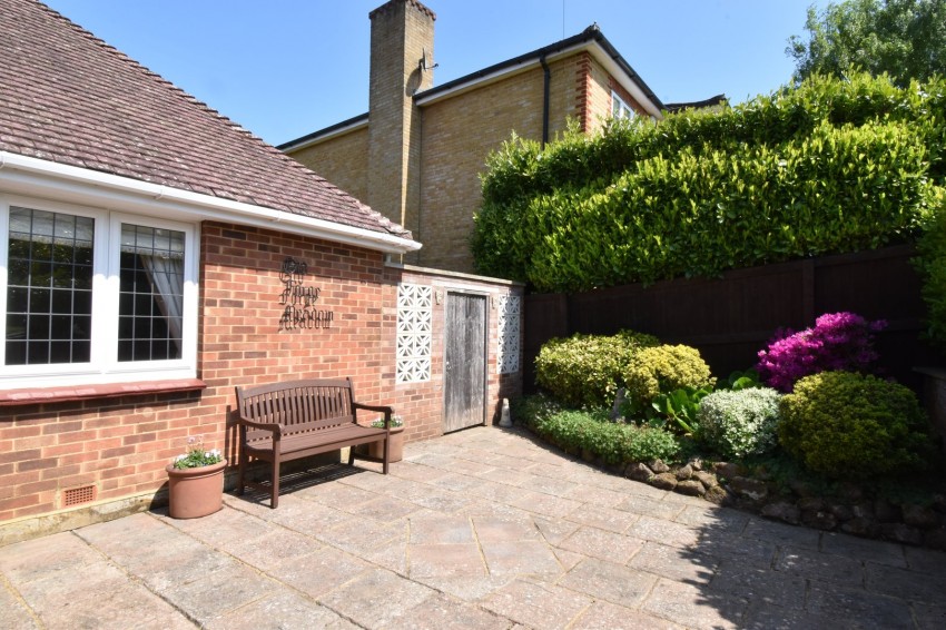 Images for Lenham Road, Platts Heath, Kent