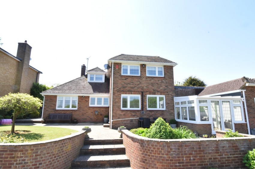 Images for Lenham Road, Platts Heath, Kent