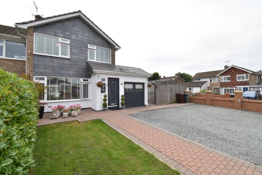 Images for Robins Close, Lenham, Kent