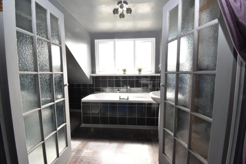 Images for Hogbarn Lane, Harrietsham, Kent