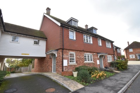 View Full Details for Tolhurst Way, Lenham, Kent