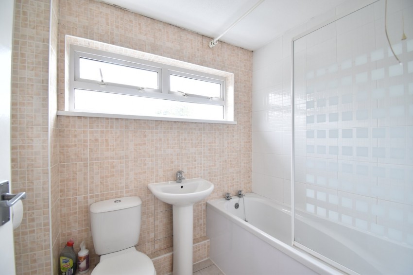 Images for Lenham Road, Platts Heath, Kent