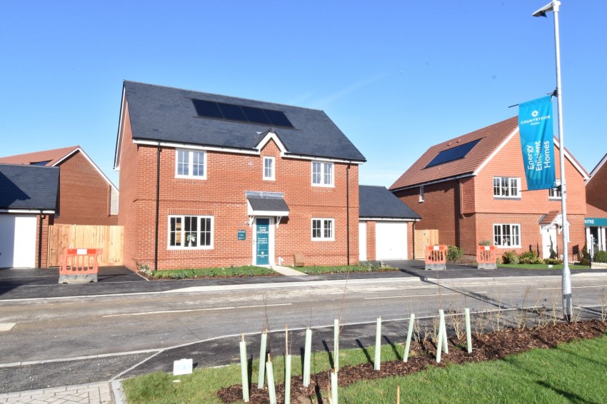 Images for Old Ham Lane, Lenham, Kent