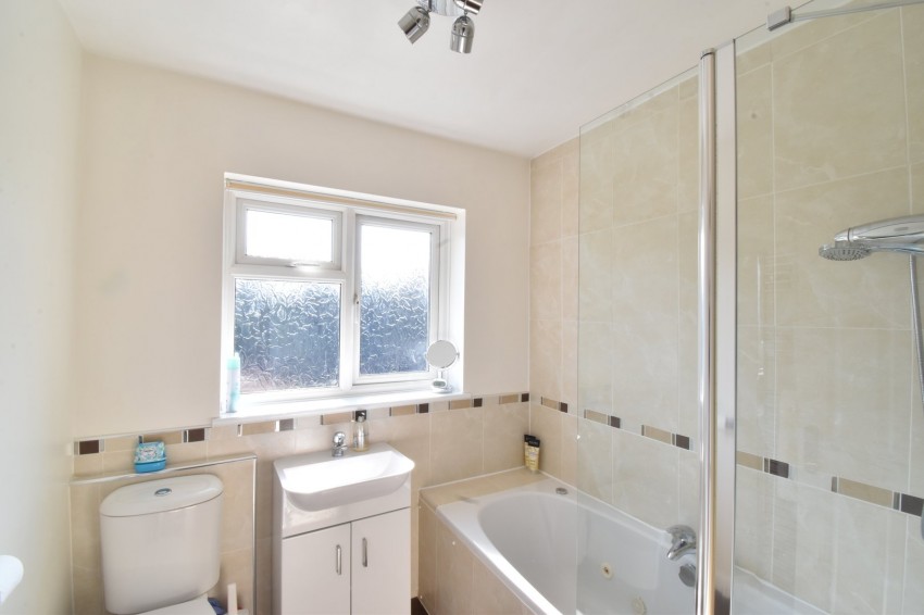 Images for Robins Close, Lenham, Kent