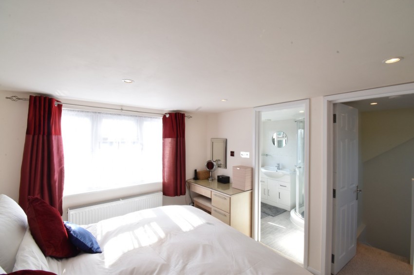 Images for Robins Close, Lenham, Kent