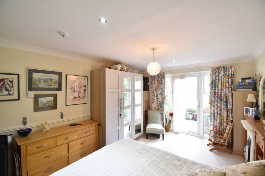 Images for Hothfield, Ashford, Kent