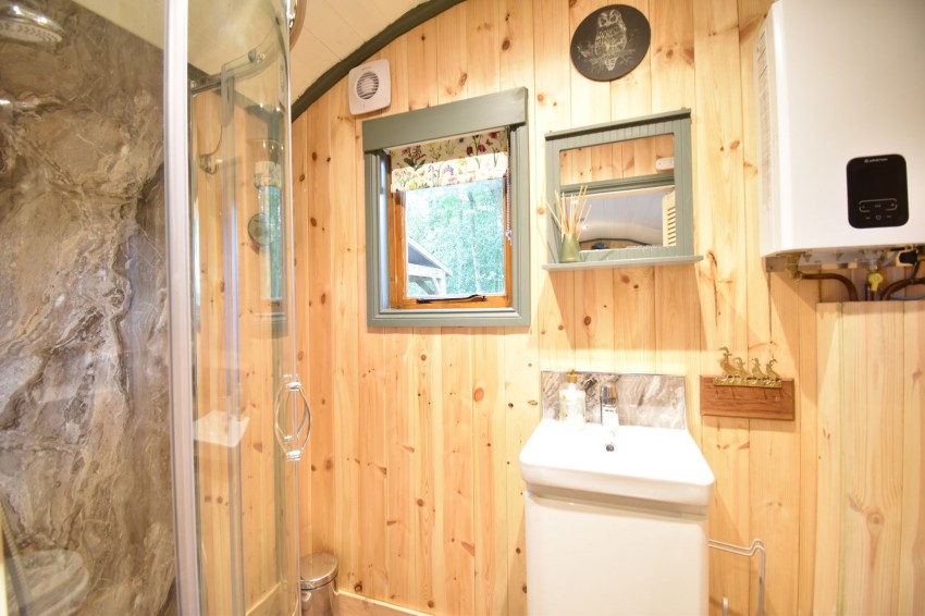 Images for Headcorn Road, Grafty Green, Kent