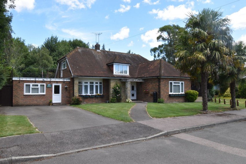 Images for Lakelands, Harrietsham, Kent