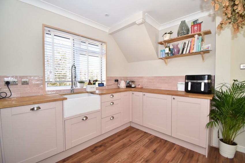 Images for Charing Heath, Ashford, Kent
